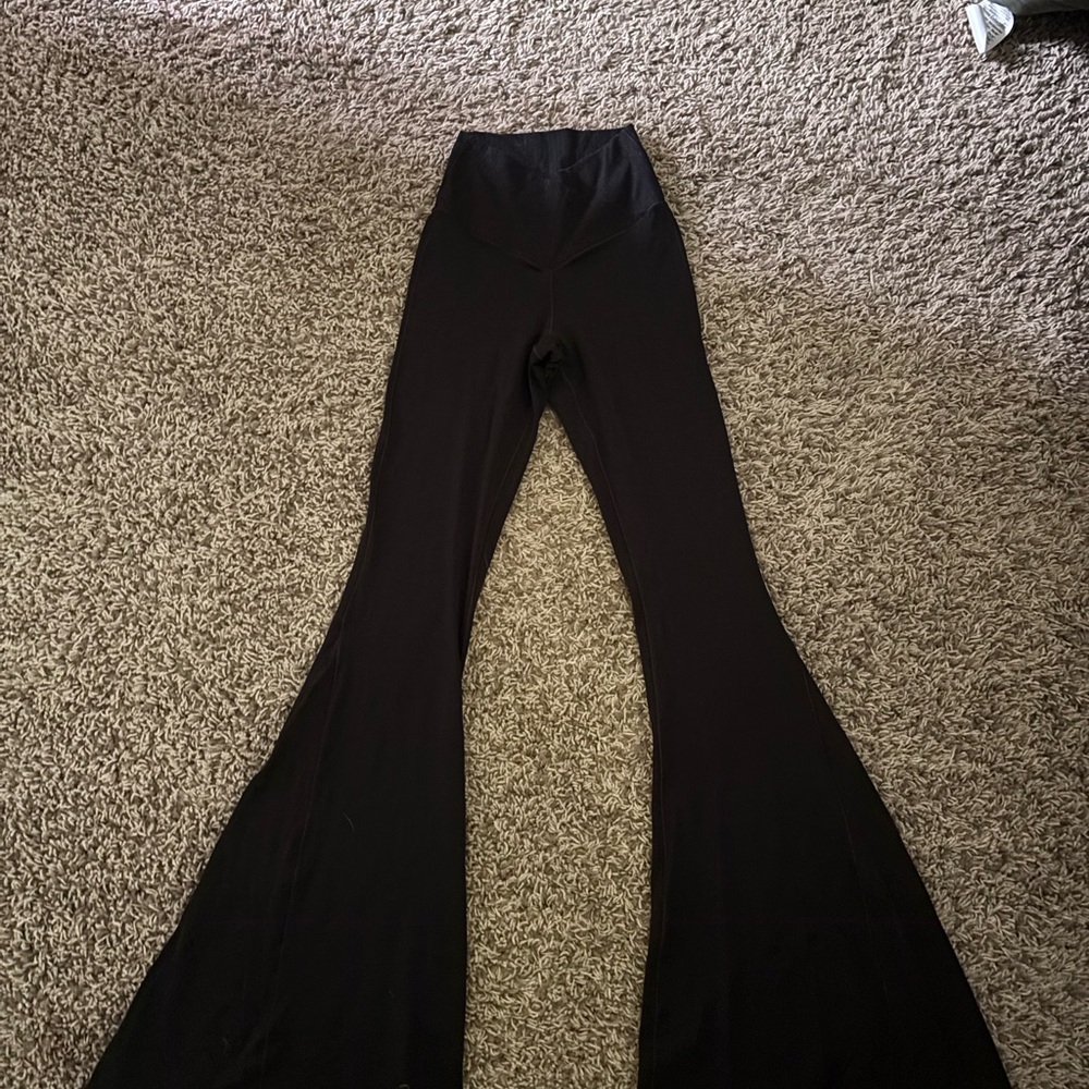 Aerie Black Leggings with Flared Design